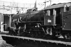 Damplokomotiv type 31b nr. 400 på svingskiven på Voss stasjo