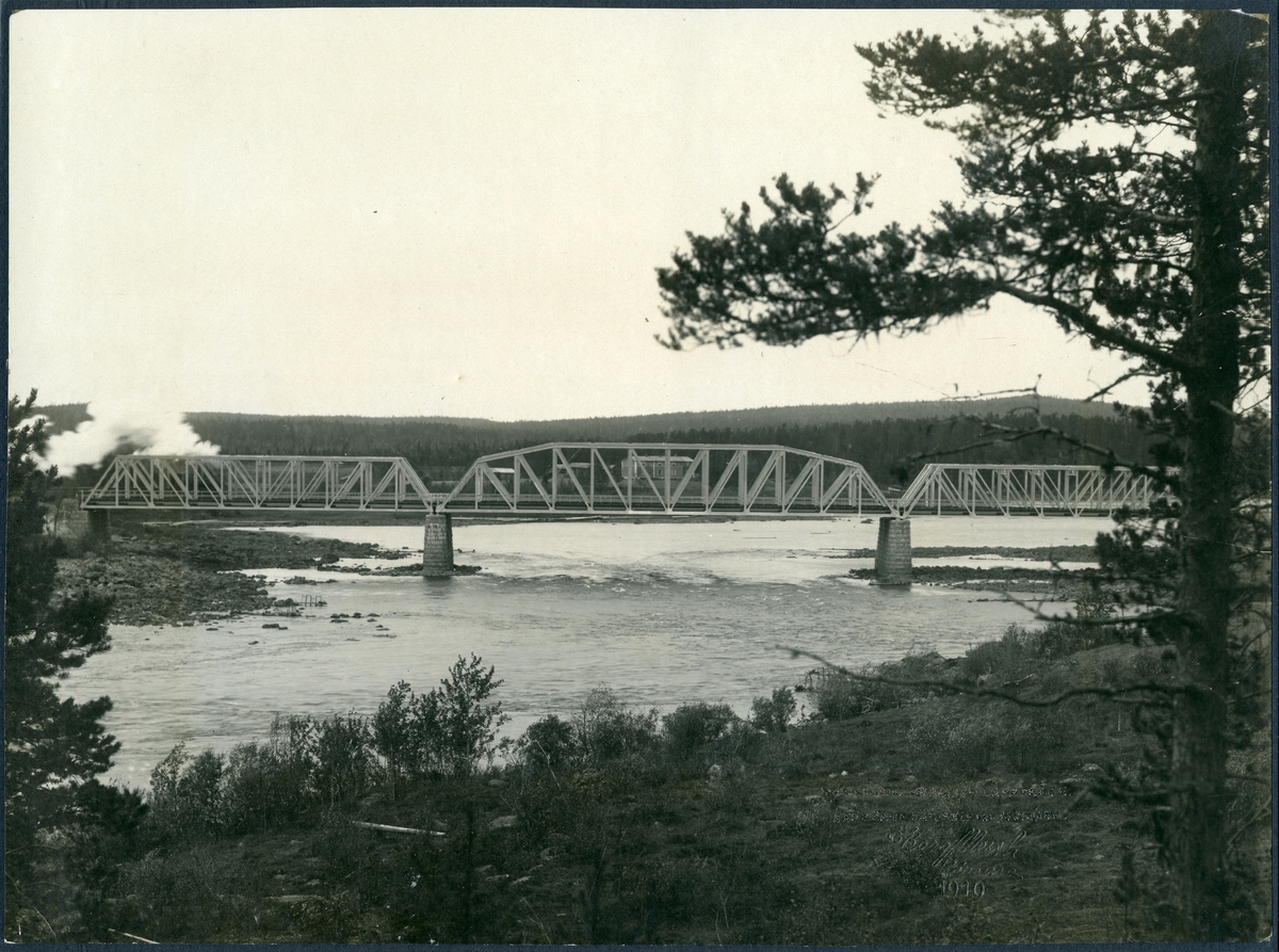 Bro över Kalixälv vid Morjärv