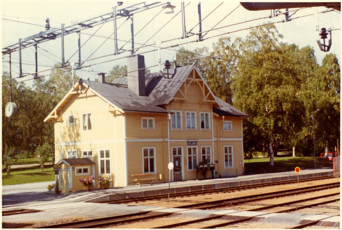 Nyland station.