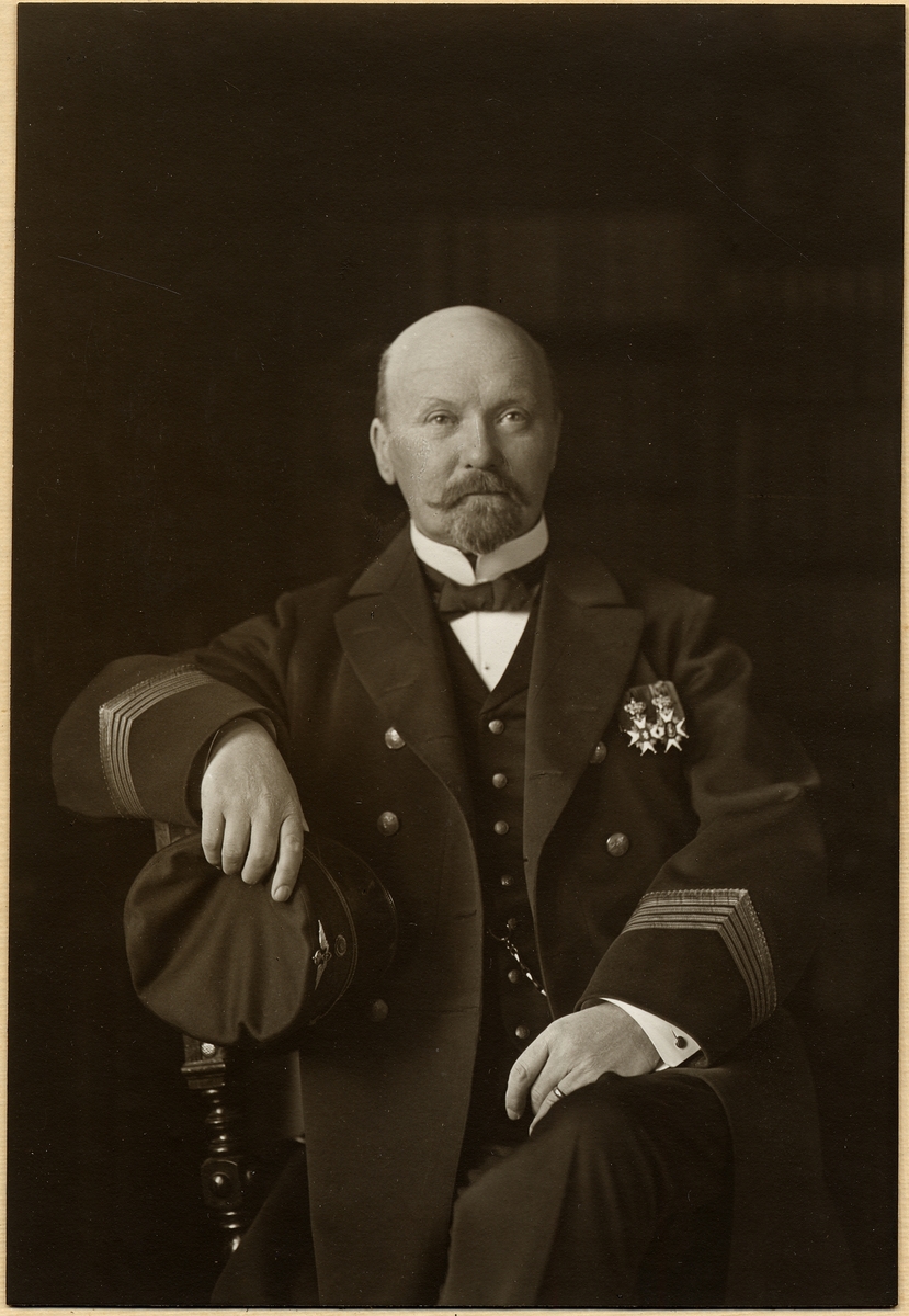 J.E. Lundberg
distriktschef född 1854 död 1917