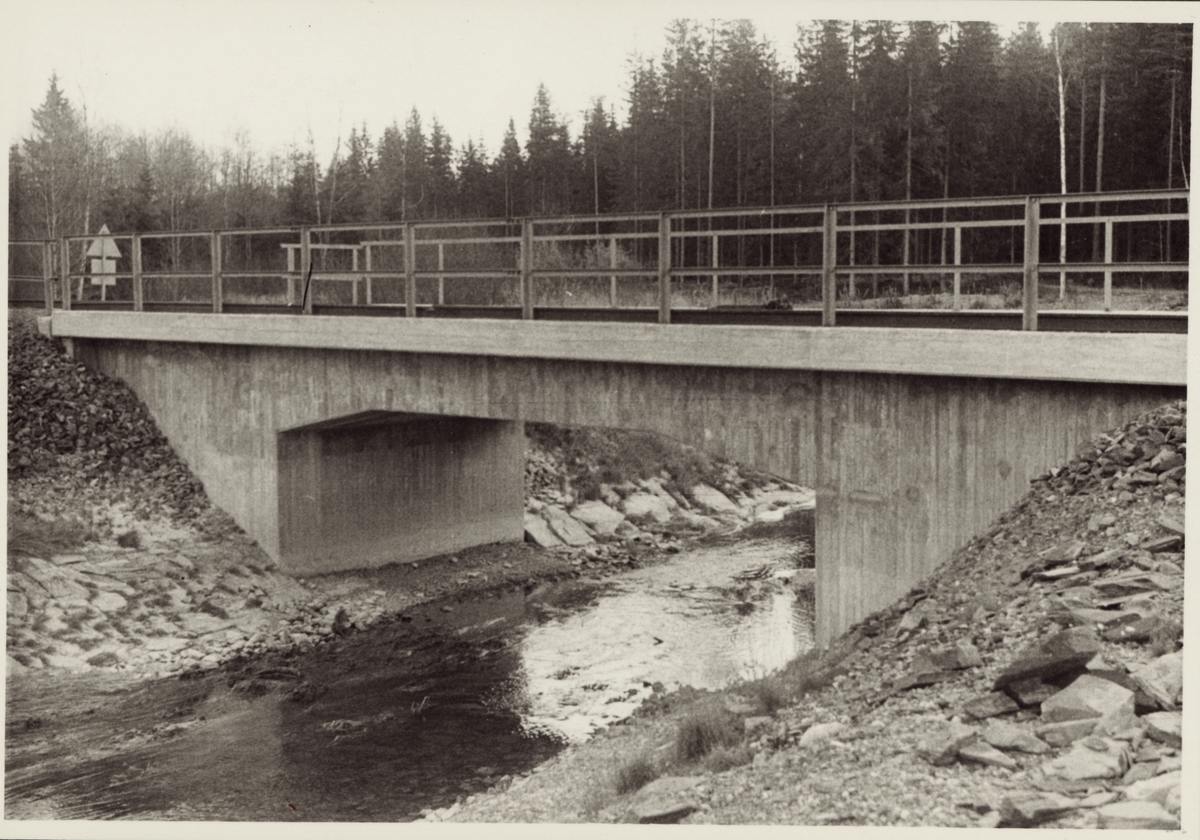 Järnvägsbro vid Blötberget på linjen mellan Grängesberg och Ludvika.