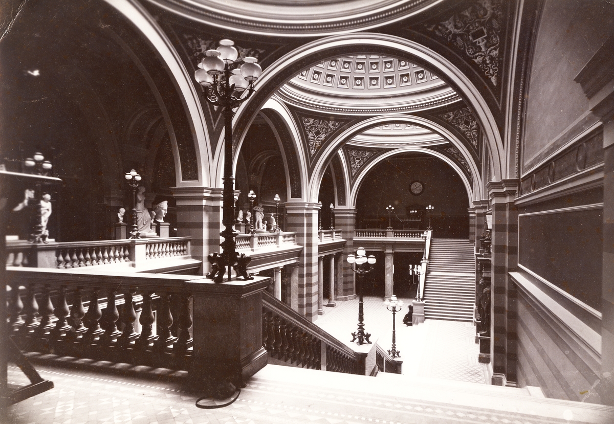 Förhallen, Universitetshuset, Uppsala 1891