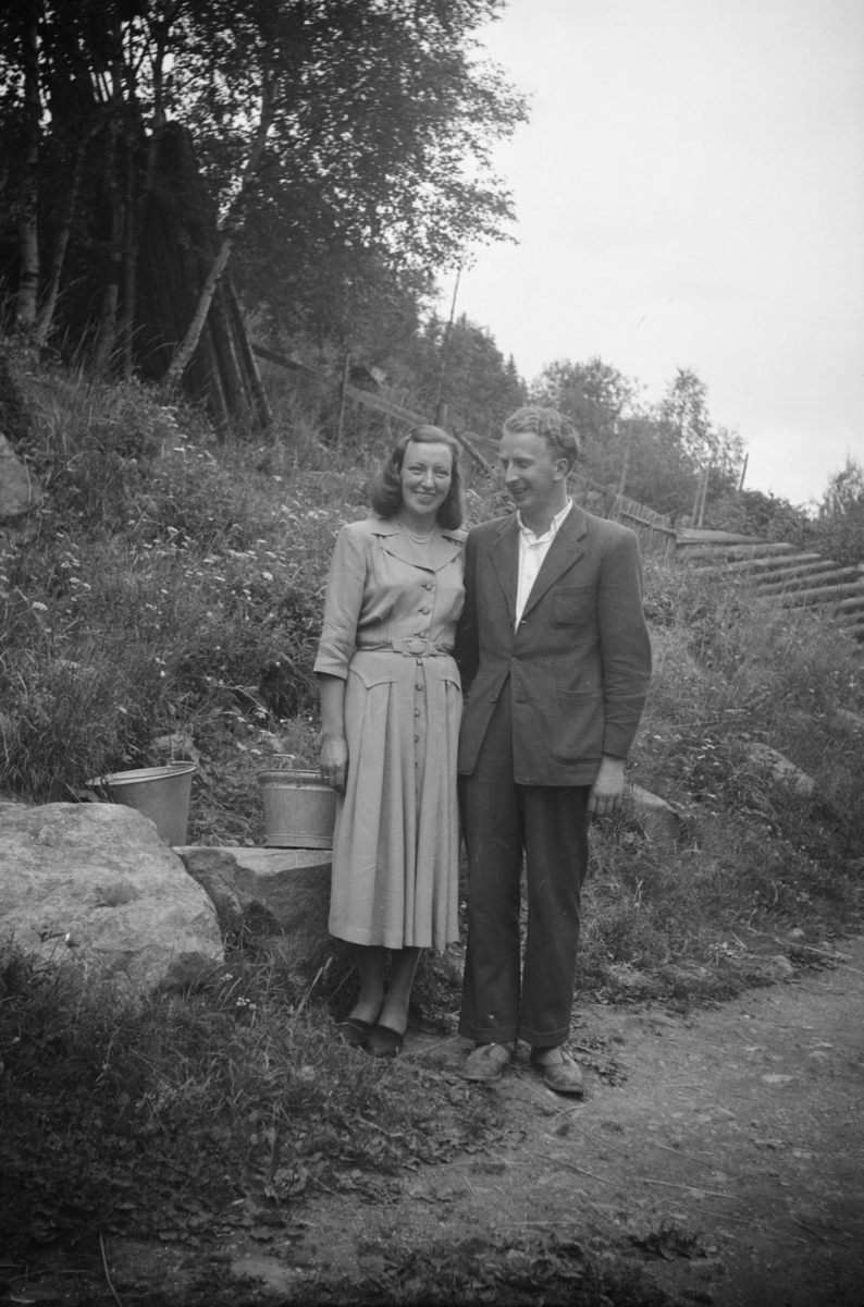 Portrett av Borghild Børresen, gift Olsson, og Einar Olsson