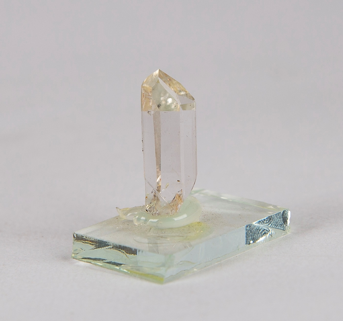 2 cm lang krystall av kvarts.
Gottes Hülfe in der Noth, 110 m.