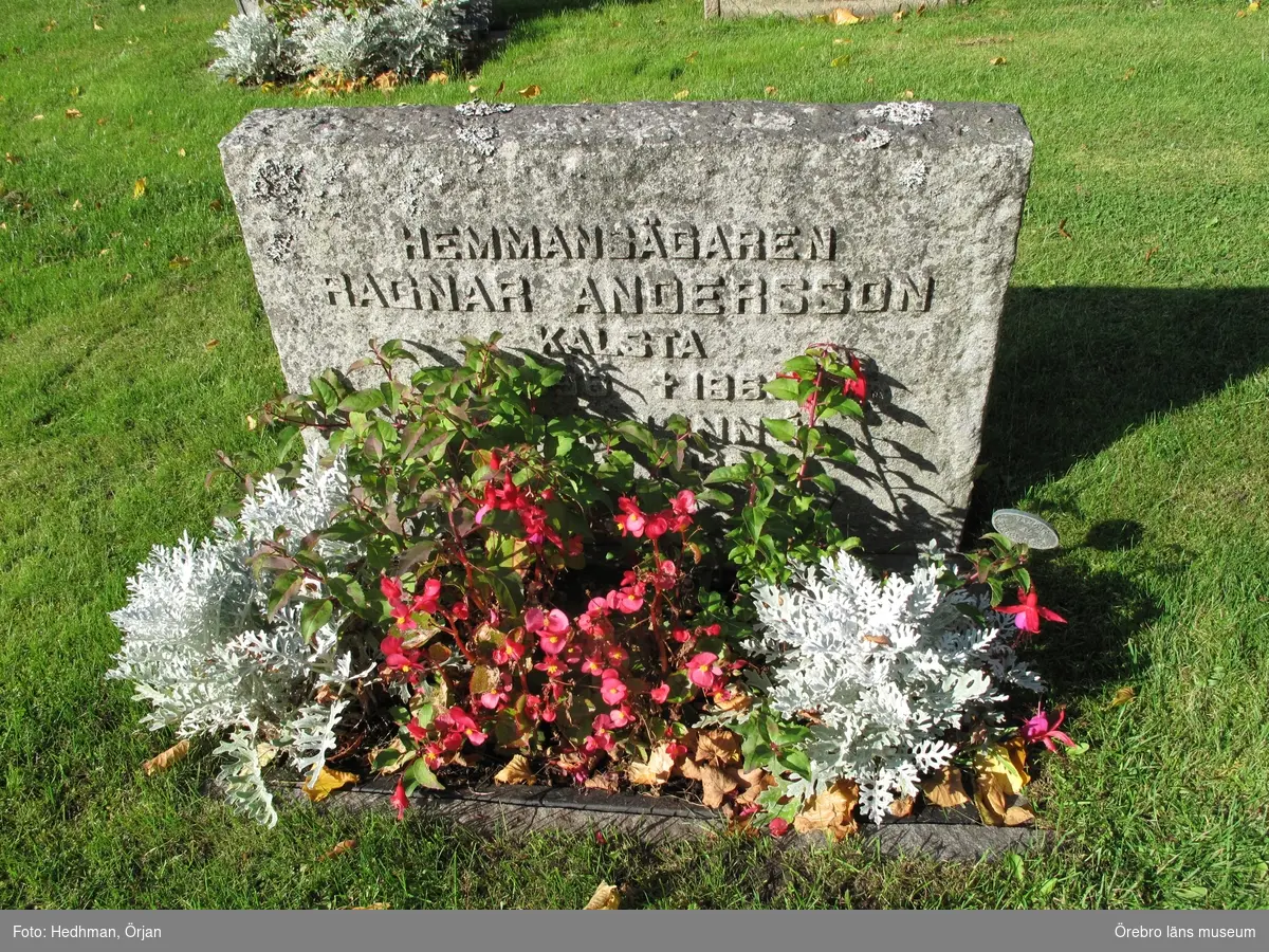 Sköllersta kyrkogård, Inventering av  kulturhistoriskt värdefulla gravvårdar 2011-2012, Kvarter 5.