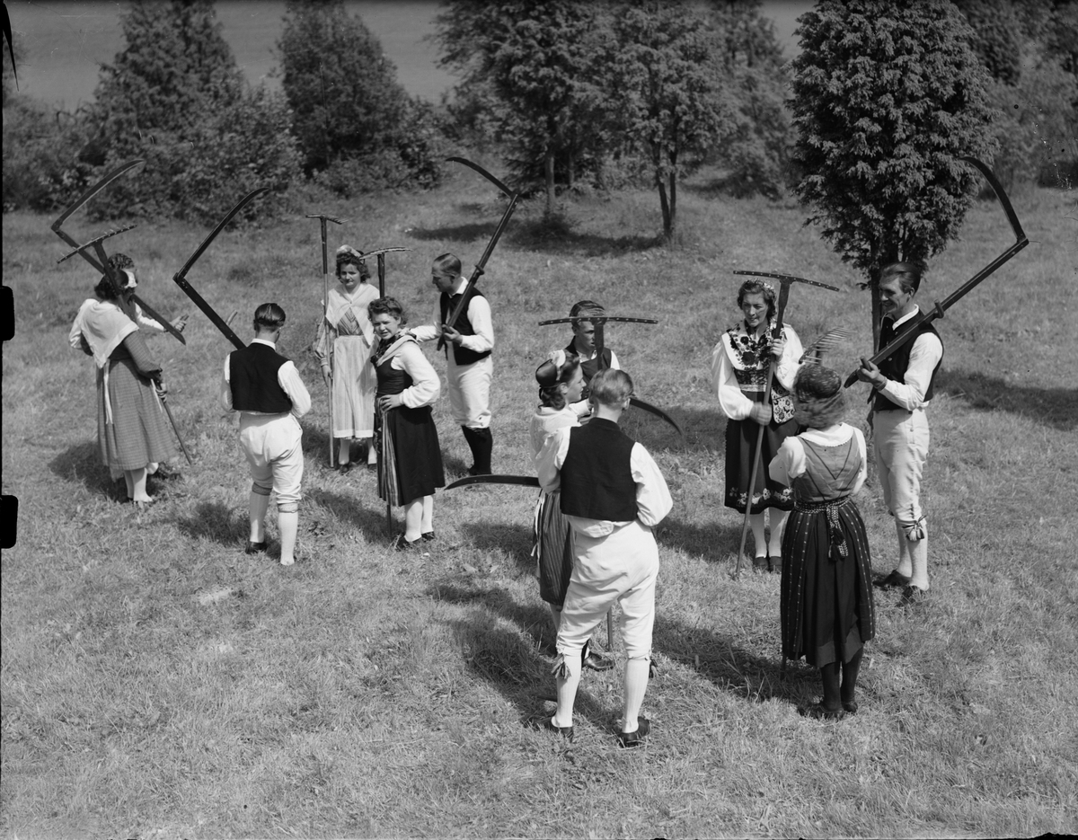 Sveriges lantbruksungdom, dansuppvisning, Gammelhus, Östhammar, Uppland 1947