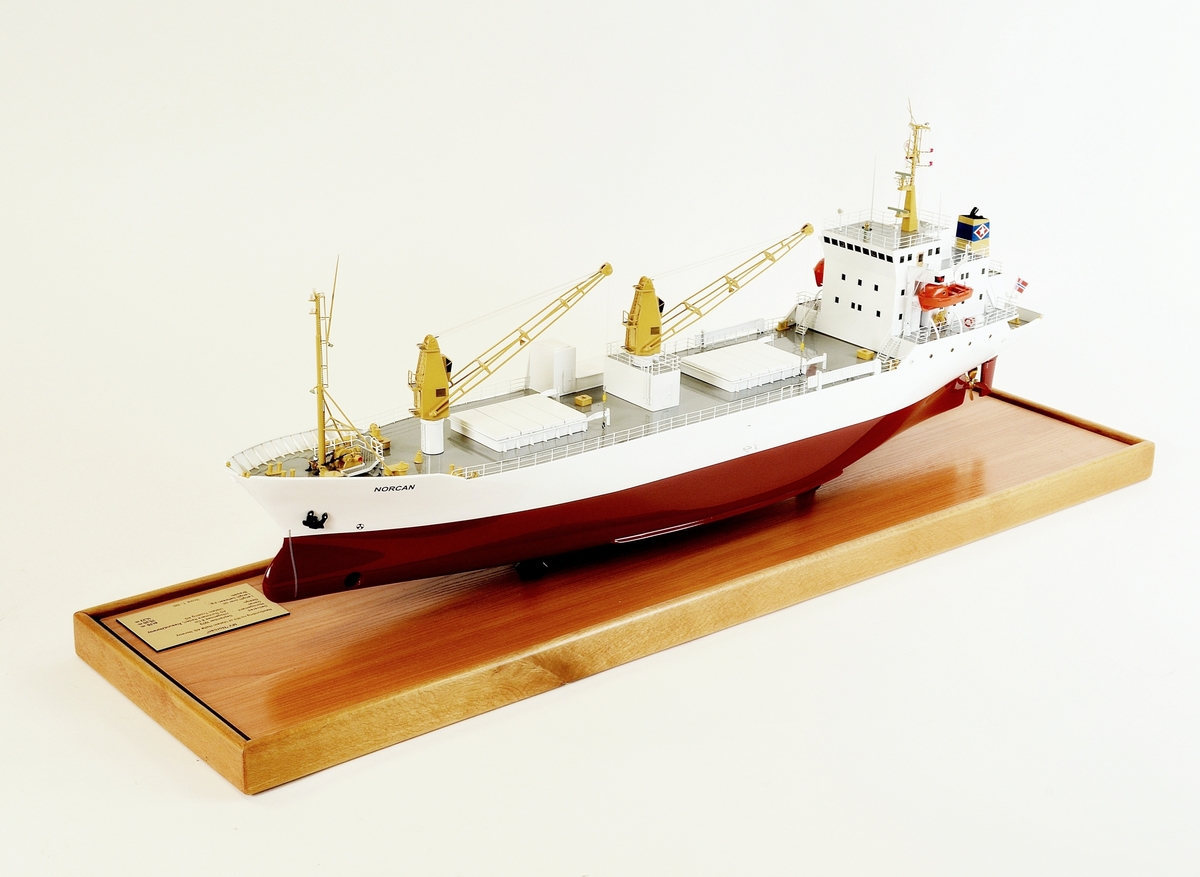 Skipsmodell av "Norcan"