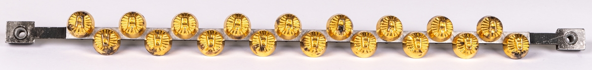 Gjutform till tablettilverkning. Formar för Läkeroltabletter i guldfärgad metall.