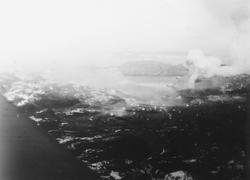 Bombingen av "Black Watch" i Kilbotn, fotografert fra et av 