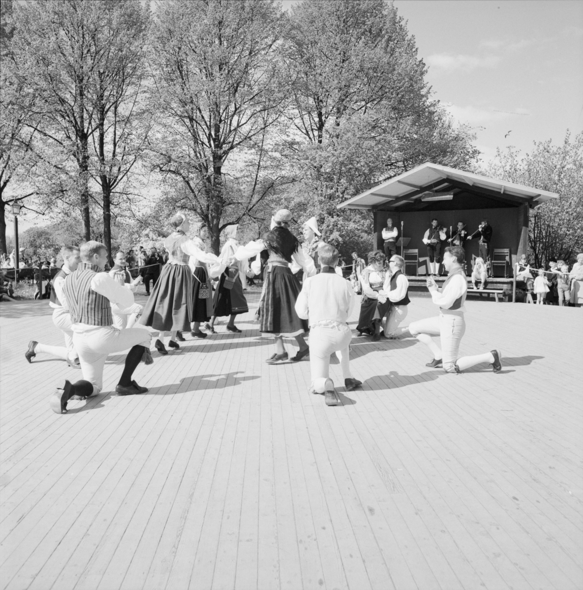 Folkdansare, Skansen. Skansen / DigitaltMuseum