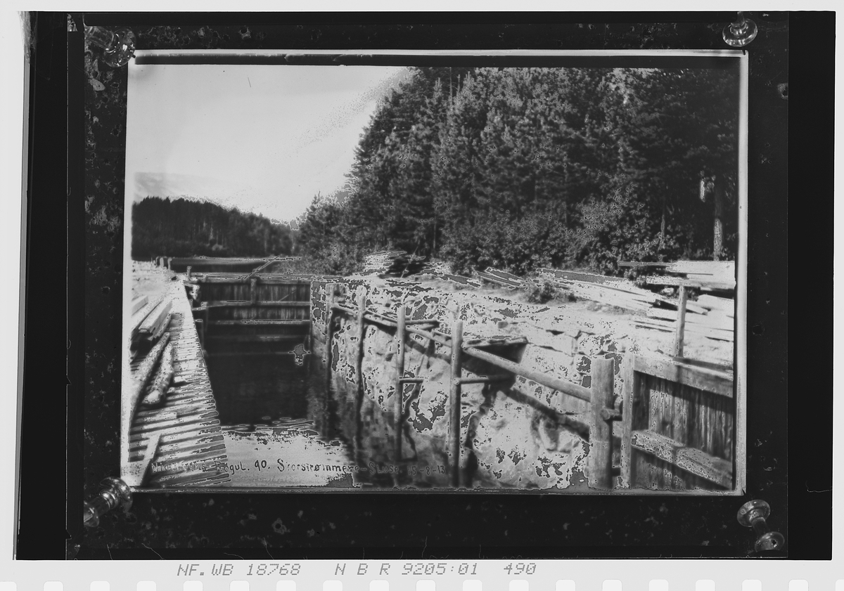 Storstrømmene dam og sluse, Arendal fossekompani . Fotografert 1925.