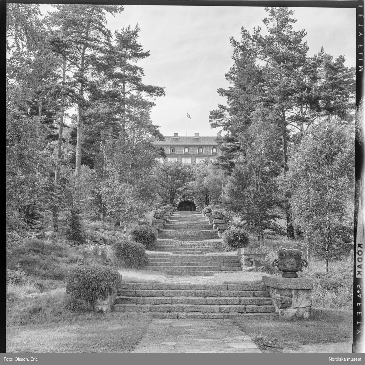 Berga slott, trädgård, Västerhaninge socken, Södermanland.
