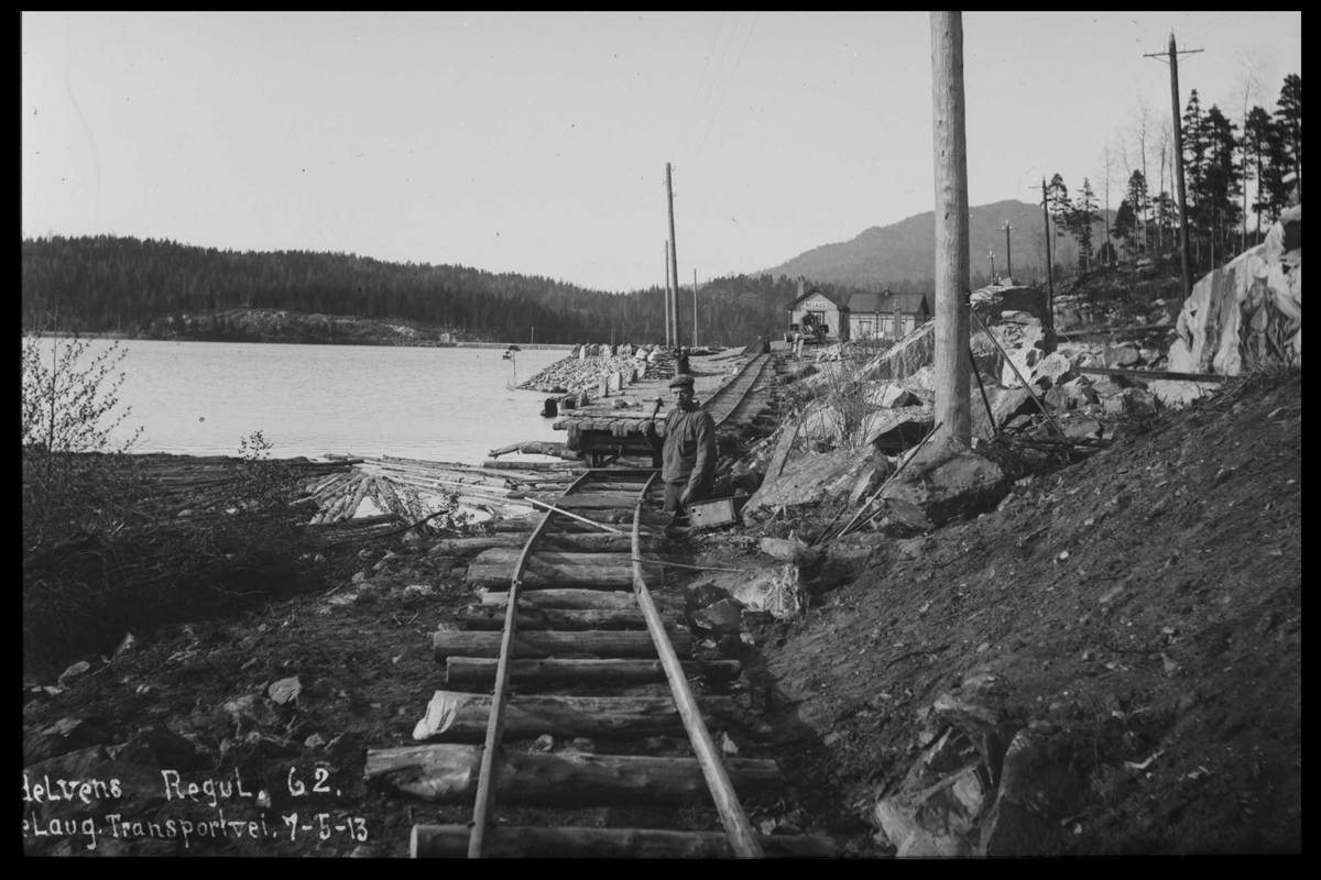 Arendal Fossekompani i begynnelsen av 1900-tallet
CD merket 0474, Bilde: 74
Sted: Nelaug
Beskrivelse: Transportveg