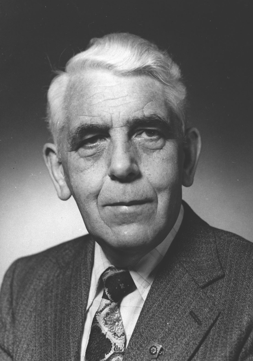 Portrett av Isak H.Wiik, ordfører i Lørenskog siden 1975.