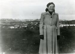 Judith Johansen, hushjelp hos Ragnvald Mathiesen. Ble gift m