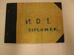 Album m/diplomer