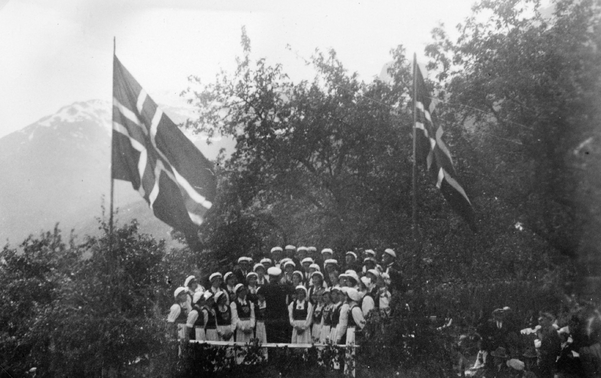 Odda ungdomslags kor sin sangartur 1934 til Kråkevikberget, Nå