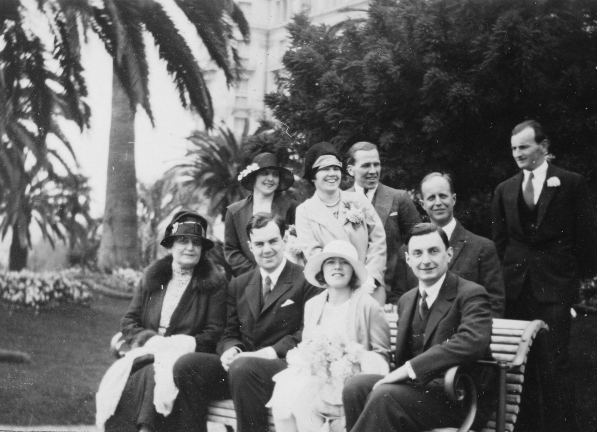 Bryllupsfeiring i Nice våren 1928 for Christian Wilhelm Thams og Klara Jonassen.