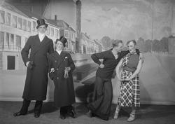 "Svømmekabaret" i Hjorten