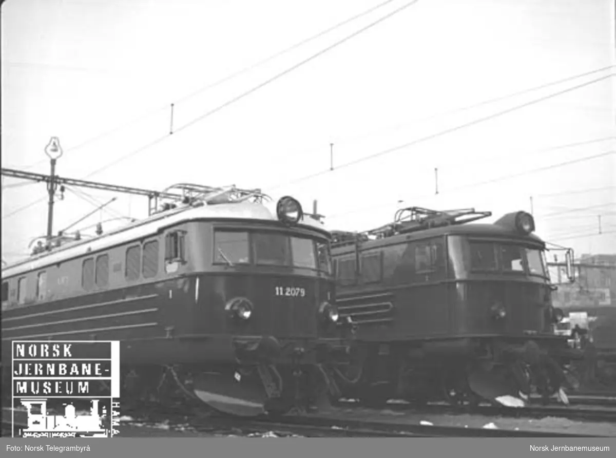 Nye elektriske lokomotiver type El 11 : El 11.2079 på Oslo Ø
