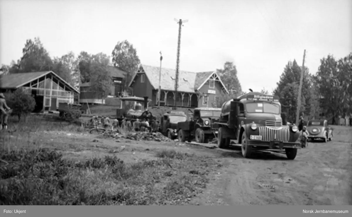 Lok nr. 16 under transport til Jernbanens Dag i 1949