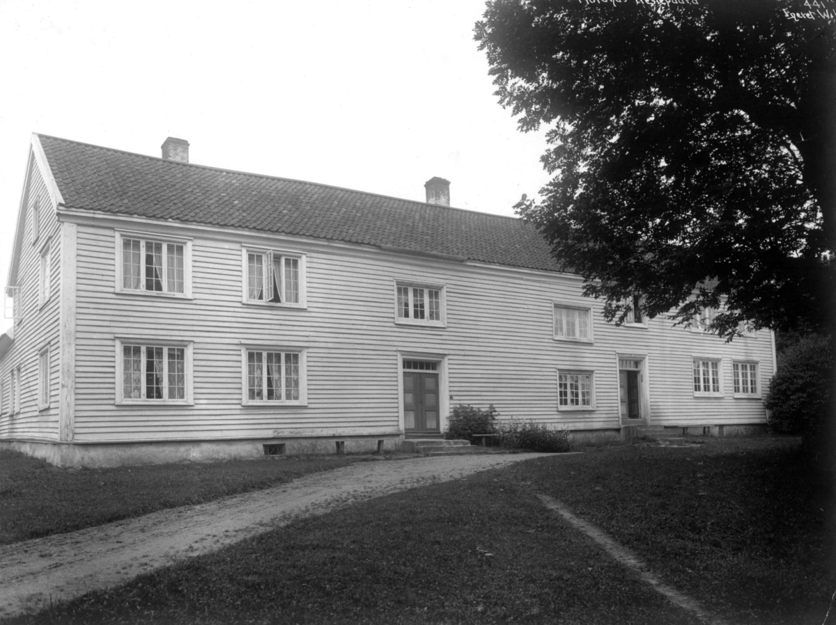 Prestegården, Lillesand, Aust-Agder, 1912.