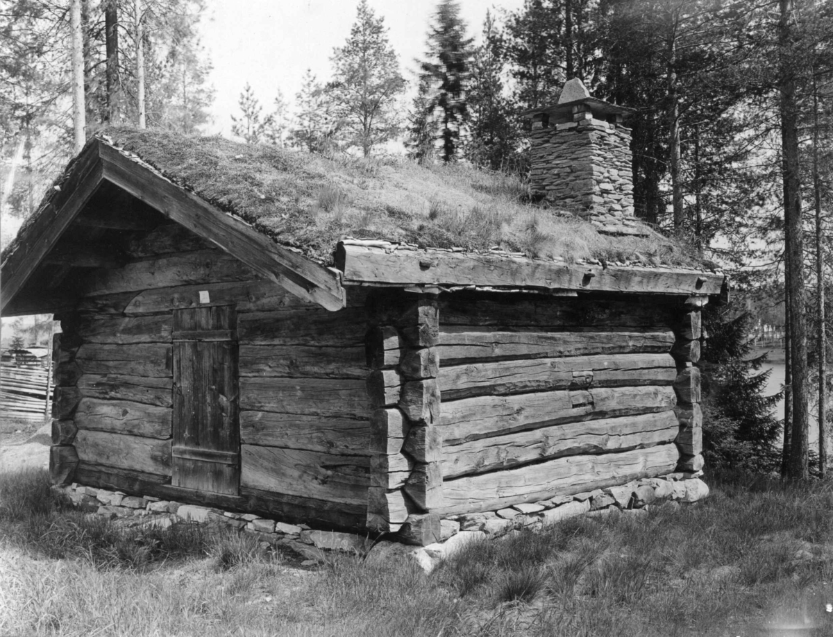 Hansælen, Tynset, Nord-Østerdal, Hedmark 1927. Eldhus. Nå på Glomdalsmuseet.