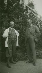 Hans Aall og Gert Falch Heiberg. Ambla i Sogn, 1934.