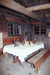 Det er desember 2003 og stuene er pyntet til jul. Her fra Gr