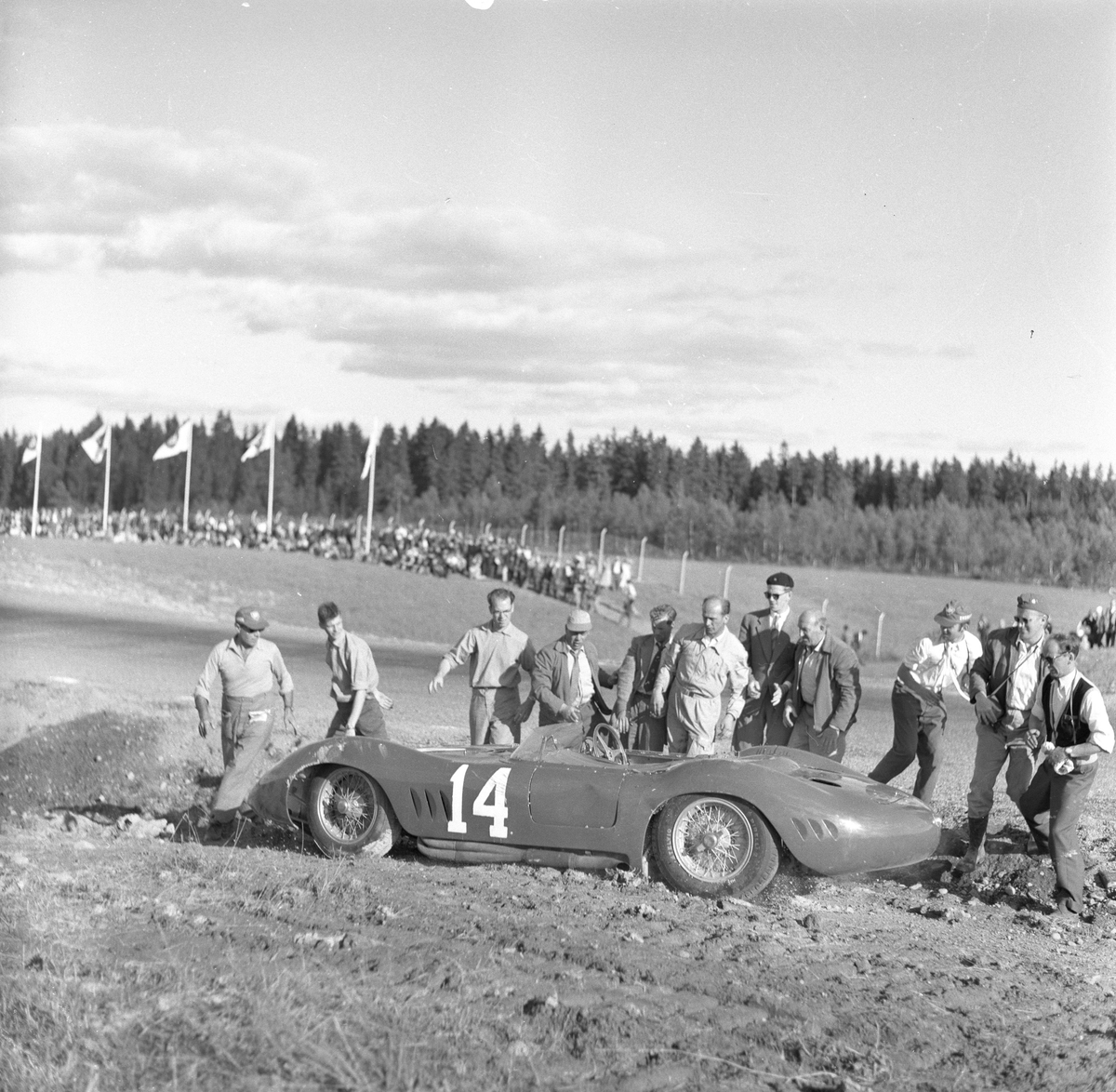 Serie bilder av Joakim Bonnier, motorsport. Kanonløpet 1958.