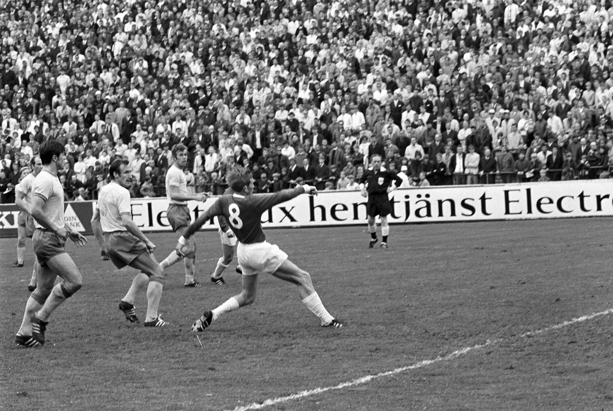 Serie. Landskamp i fotball mellom Sverige og Norge i Gøteborg, Sverige. Fotografert juni 1969.