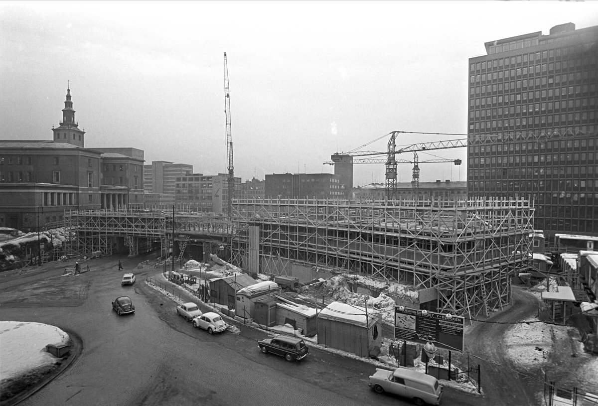 Regjeringsbygningen, Akersgata 44, Oslo. Y-blokka under bygging.