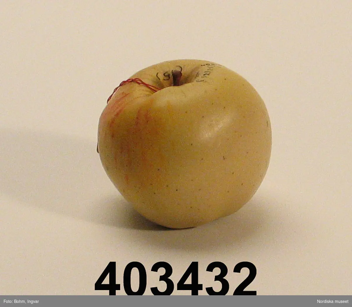 Äpple