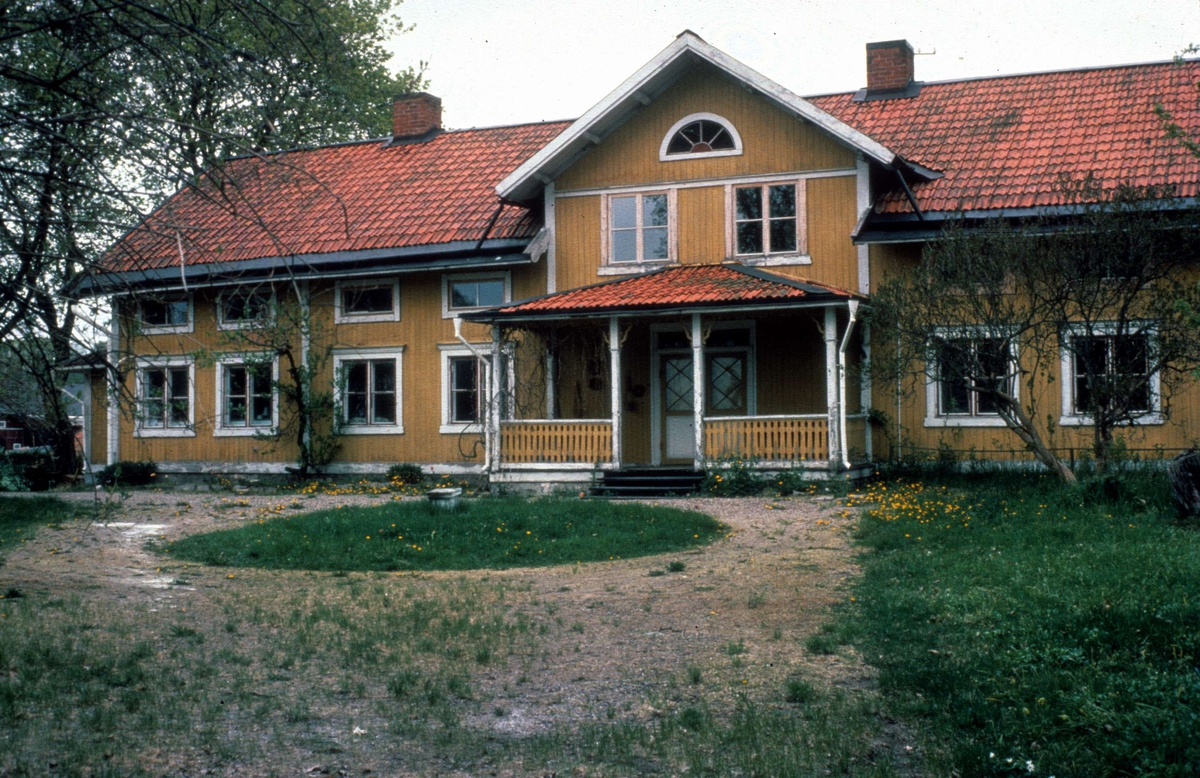 Närtuna prästgård, Närtuna socken, Uppland 1981