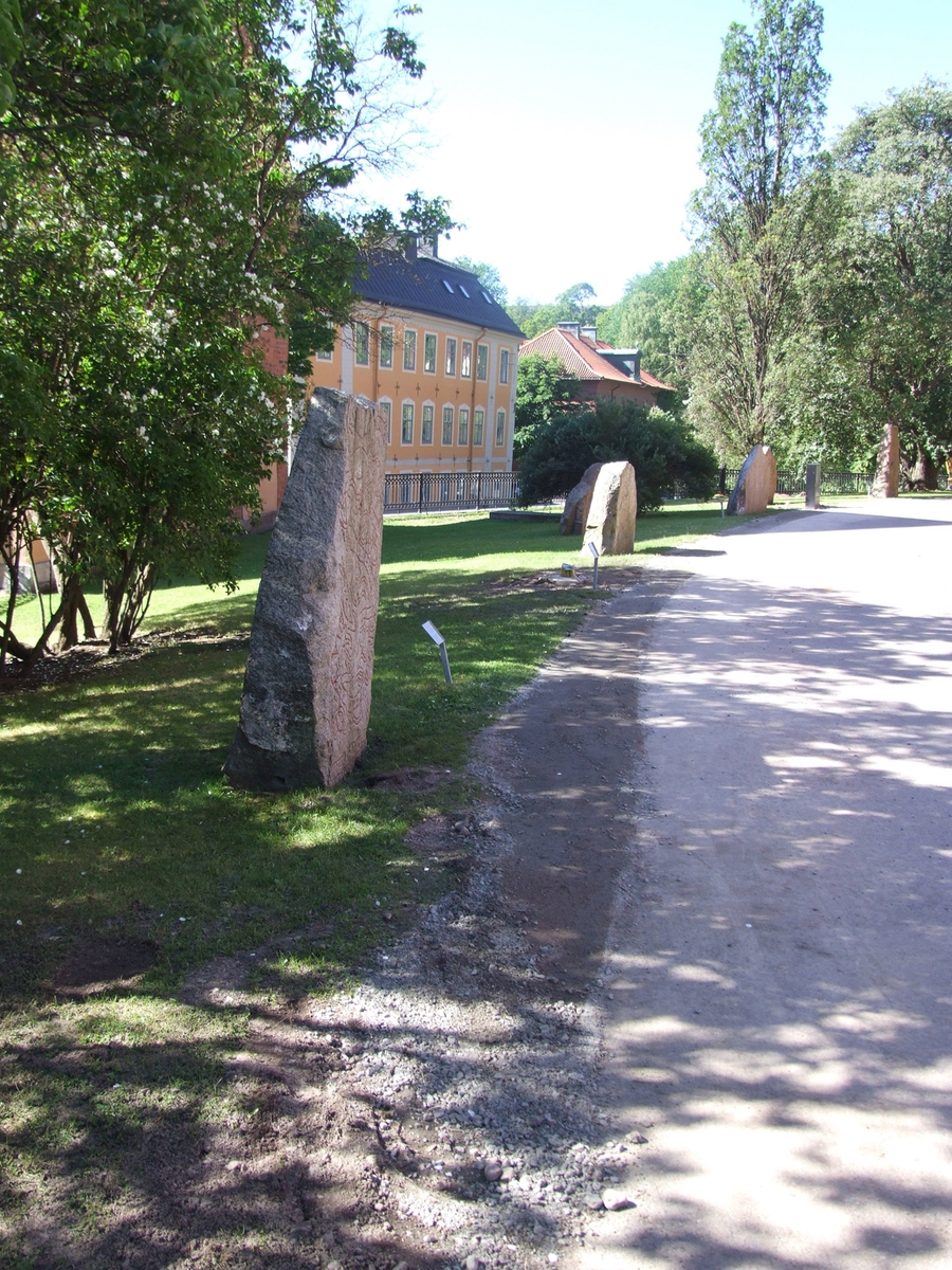 Arkeologisk schaktningsövervakning, Domkyrkoplan, Uppsala 2008