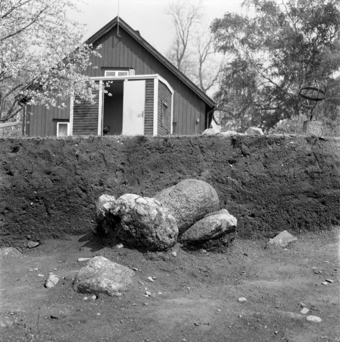 Prästgården, anläggning 9 - Arkeologi Gamla Uppsala 1973