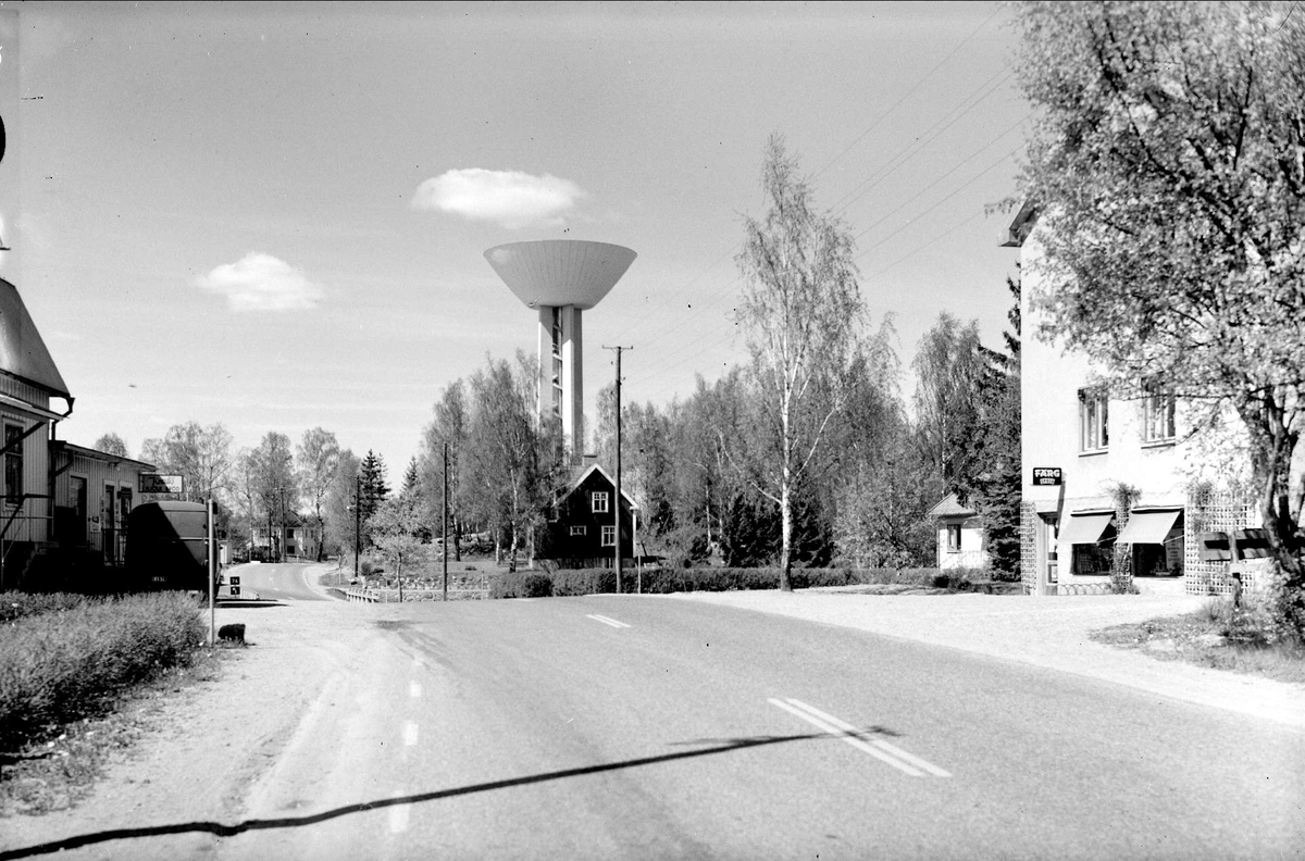 Väg i Karlholmsbruk, Västlands socken, Uppland 1962