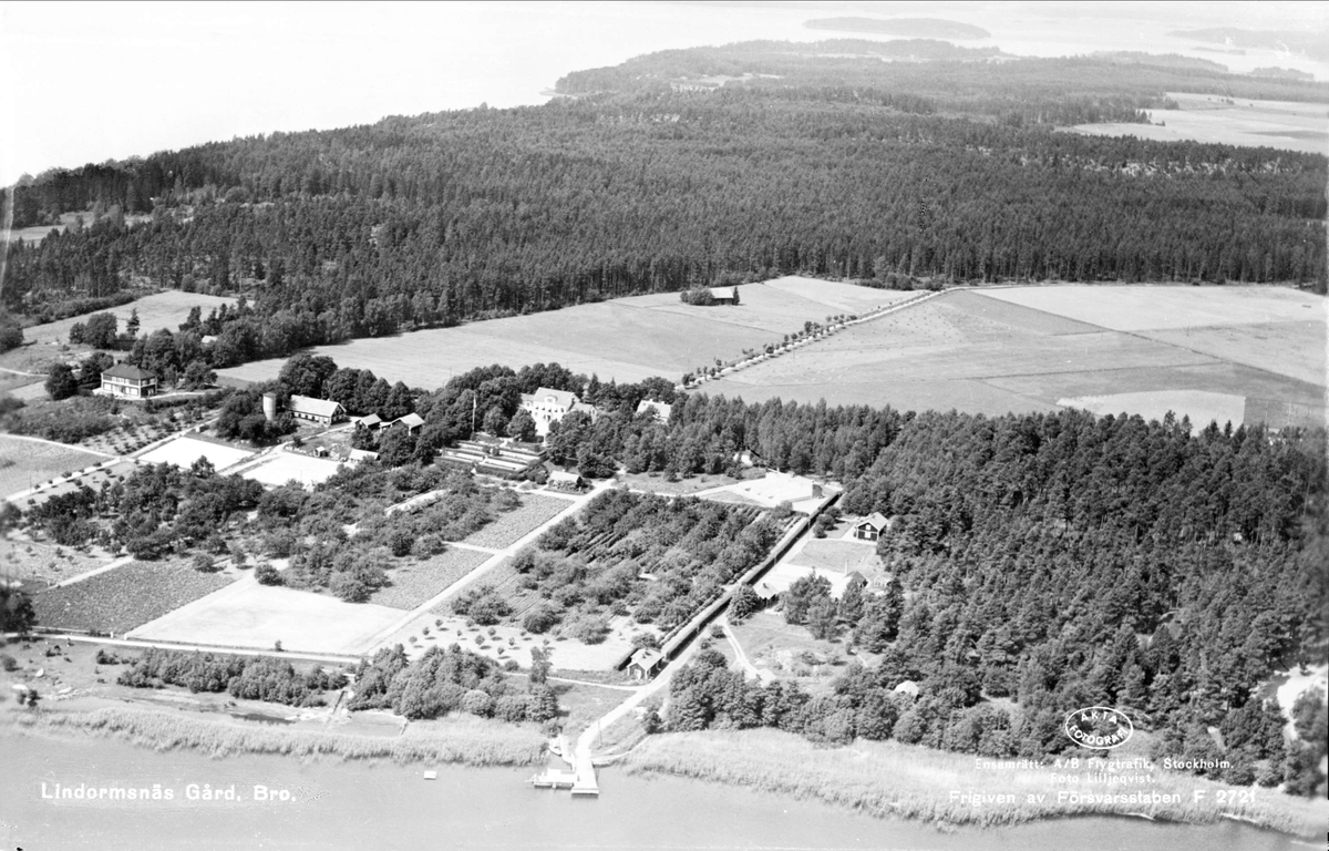 Flygfoto över Lindormsnäs gård, Låssa socken, Uppland 1938