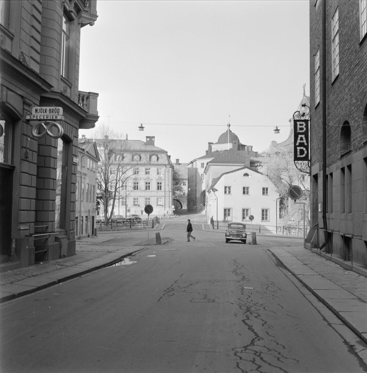 Vy mot Gamla torget och Dombron, Dragarbrunn och Fjärdingen, Uppsala