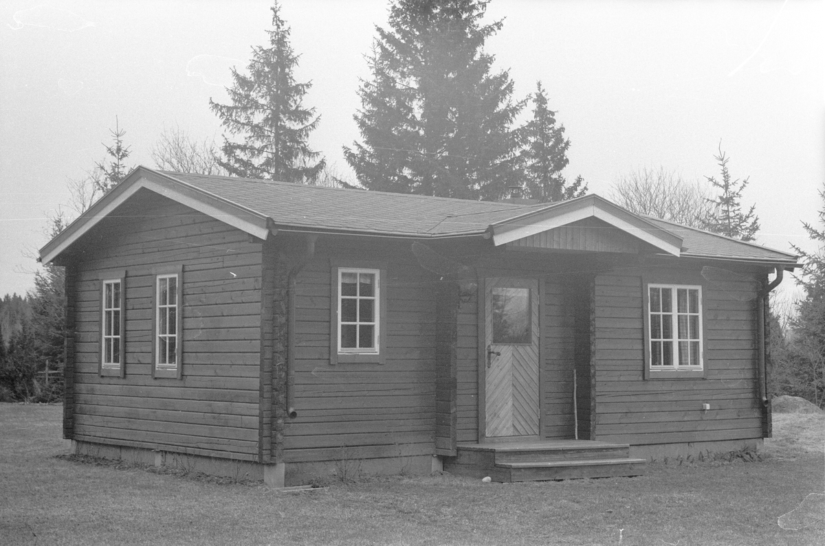 Sommarstuga, Husby 4:1, Lena socken, Uppland 1977