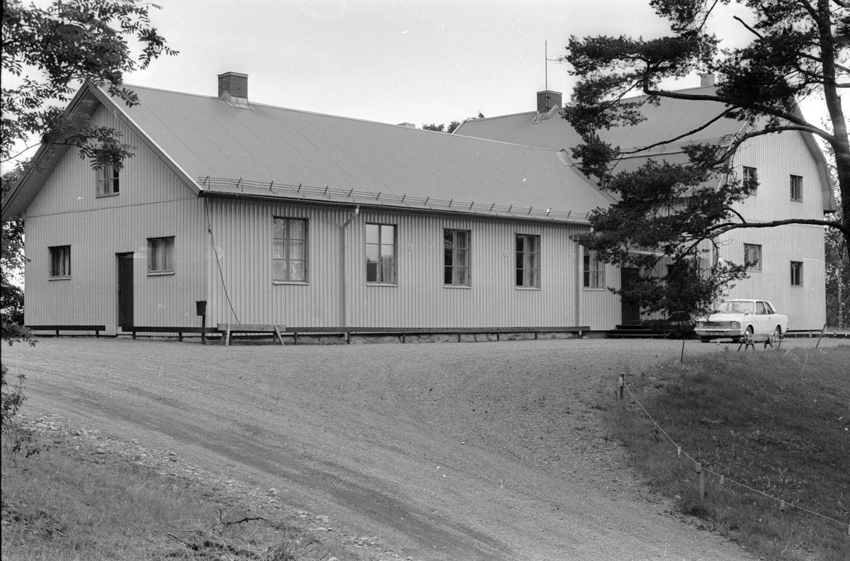 Godtemplarlokal med tillbyggnad, Backa 1:3, Backa, Lena socken, Uppland 1978