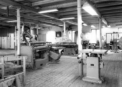 Modellverkstedet i første etasje ved Myrens verksted på sist