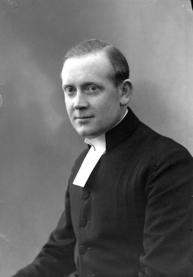 Enligt fotografens journal nr 6 1930-1943: "Borgås, Pastor Einar Hjälteby".