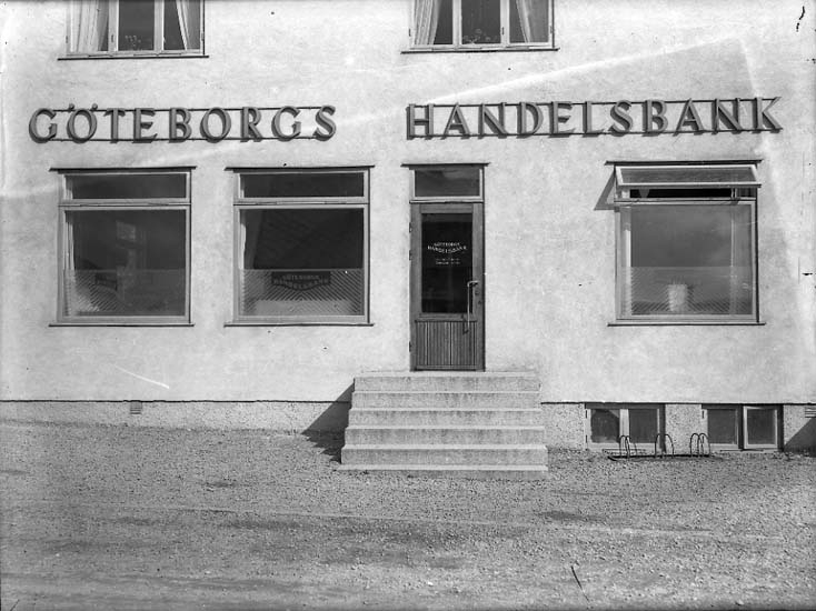 "Göteborgs Handelsbank Hunnebostrand. 27."