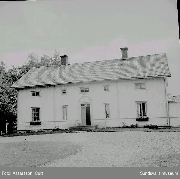 Herrgårdsbyggnaden fr.1826, vid Sulå bruk, Sättna.