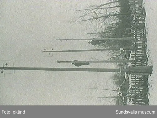 Korsning mellan 5,4 Kv -ledning från Wiiforsen och 0,22 Kv -ledning vid Sallyhillsvägen omkring 1930.