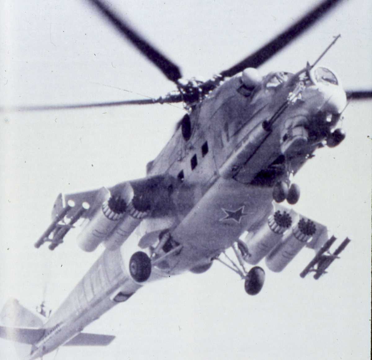 Russisk helikopter av typen Mil Mi-24P Hind F.