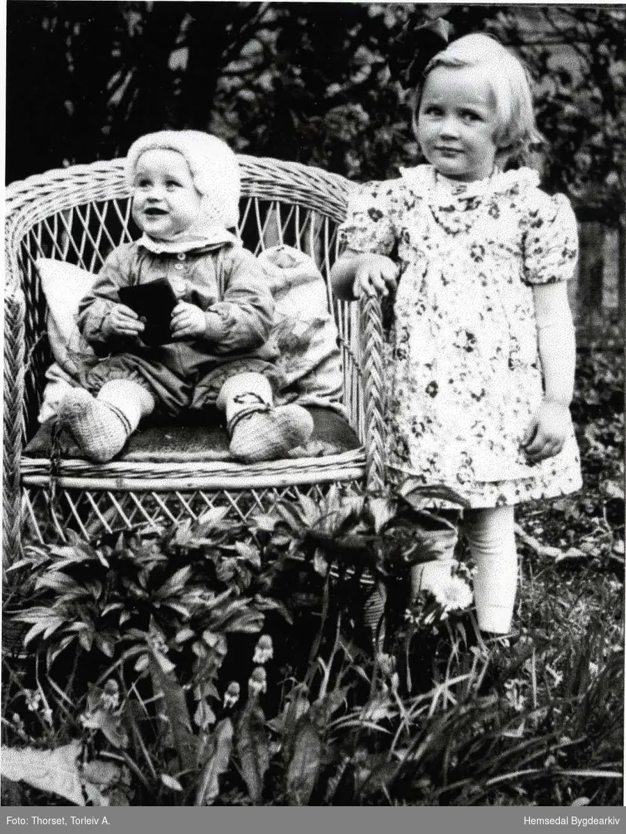 Øystein og Anne T. Thorset i 1949.