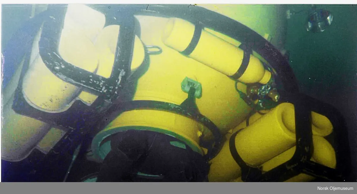 Dykkerklokke Ulis på 140 meters dyp