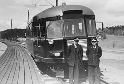 Lokaltoget Moss - Sarpsborg, ca. 1955. Skinnebuss, dieseldre